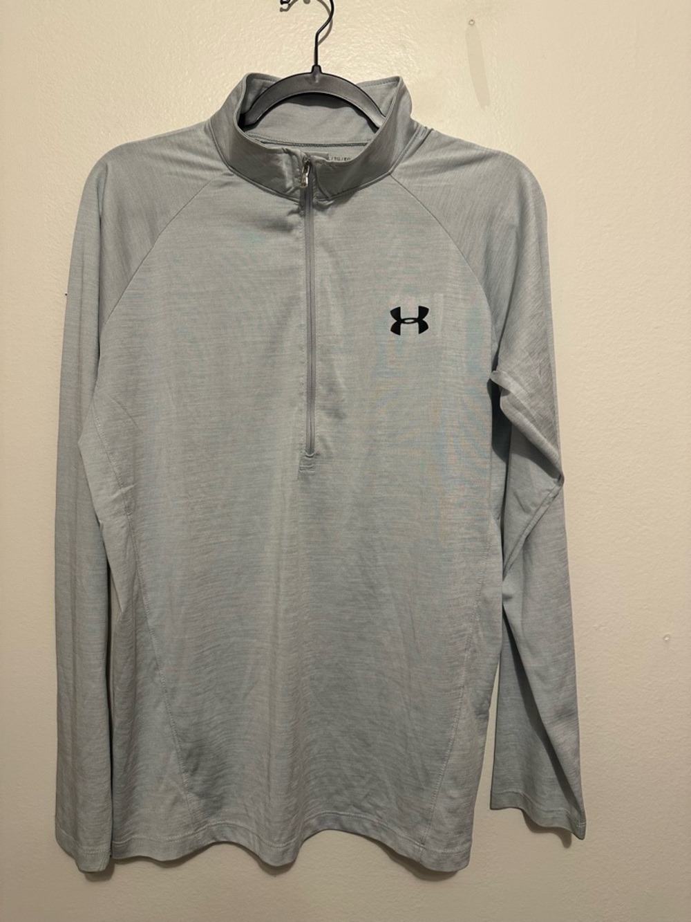 Under Armour Men's XL Gray HeatGear Loose Fit Half Zip Long Sleeve Pullover